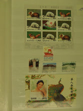 Charger l'image dans la galerie, L'Europe ne complète presque que des phrases toutes différentes avec de meilleures valeurs