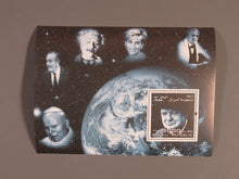 Charger l'image dans la galerie, L'Europe ne complète presque que des phrases toutes différentes avec de meilleures valeurs