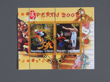 Charger l'image dans la galerie, L'Europe ne complète presque que des phrases toutes différentes avec de meilleures valeurs