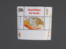 Charger l'image dans la galerie, L'Europe ne complète presque que des phrases toutes différentes avec de meilleures valeurs