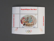 Charger l'image dans la galerie, L'Europe ne complète presque que des phrases toutes différentes avec de meilleures valeurs