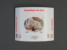 Charger l'image dans la galerie, L'Europe ne complète presque que des phrases toutes différentes avec de meilleures valeurs