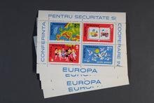 Charger l'image dans la galerie, Rumänien Blöcke und Kleinbögen per 5 ** Michelwert online Katalig 2021 ca. 1500,00