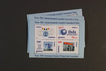 Charger l'image dans la galerie, Rumänien Blöcke und Kleinbögen per 5 ** Michelwert online Katalig 2021 ca. 1500,00