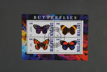 Charger l'image dans la galerie, 79 verschiedene Blöcke Schmetterlinge gestempelt