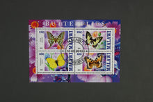Charger l'image dans la galerie, 79 verschiedene Blöcke Schmetterlinge gestempelt