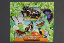 Charger l'image dans la galerie, 79 verschiedene Blöcke Schmetterlinge gestempelt