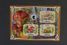 Charger l'image dans la galerie, 47 verschiedene Blöcke Pilze gestemepelt