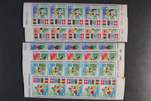 Lade das Bild in den Galerie-Viewer, Satzware Rumänien über 70 versch. per 5 ** Michelwert online Katalog 2021 ca. 1460,00