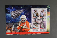 Carica l'immagine nel visualizzatore di Gallery, 36 verschiedene Blöcke Weltraum gestempelt
