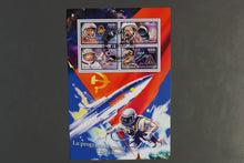 Carica l'immagine nel visualizzatore di Gallery, 36 verschiedene Blöcke Weltraum gestempelt