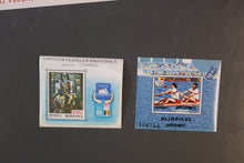 Load image into Gallery viewer, 72 verschiedene Blöcke, Kleinbögen Zusammendrucke Rumänien **