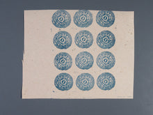 Charger l'image dans la galerie, L'Europe ne complète presque que des phrases toutes différentes avec de meilleures valeurs